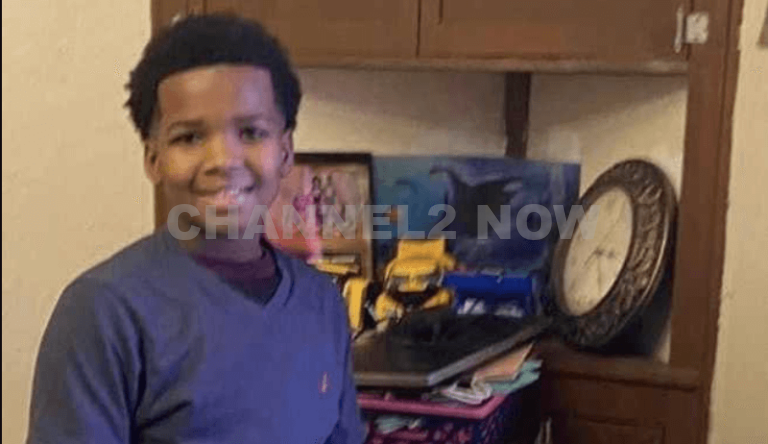 15-year-old Deondre Davis charged with the murder of 12-year-old ...