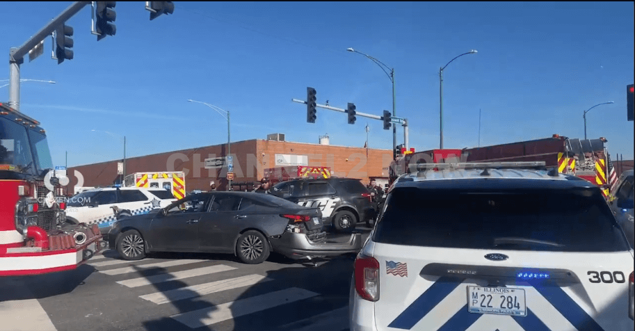 At least 4 injured after shooting on S Cicero Ave & W Roosevelt Rd in Chicago