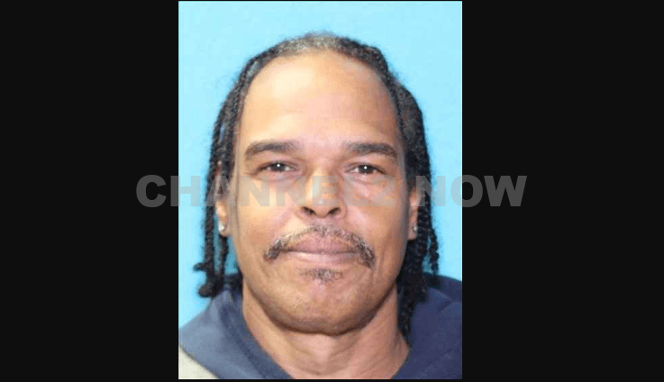 Blue Alert issued for suspect who shot and killed Brazoria County Sheriff deputy in southwest Houston, Texas.The suspect is 56-year-old male Robert Lee Davis III aka Sean Christopher Davis. He was last seen on foot. Call 911 if seen.