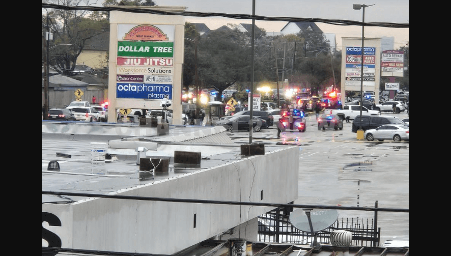 The Houston Police Department has confirmed that suspect Robert Lee Davis, also known as Sean Christopher Davis, was shot and killed by law enforcement officers late Wednesday morning. The confrontation occurred behind a series of businesses near the original shooting location on Stella Link Road, north of the South Loop.