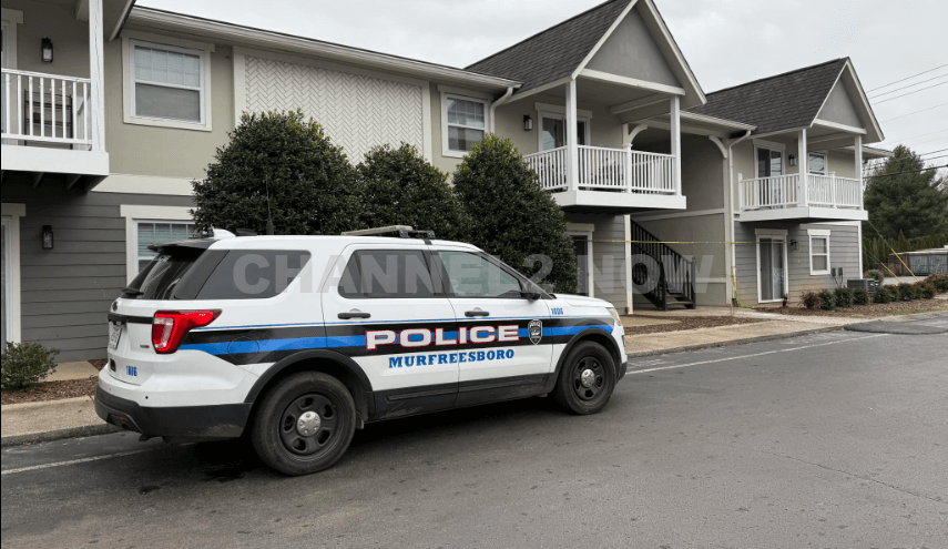 Murfreesboro, TN – Officers with the Murfreesboro Police Department (MPD) are currently investigating a shooting that occurred at the Chelsea Place Apartments located on Bradyville Pike. Authorities confirmed that two individuals sustained gunshot wounds in the incident.