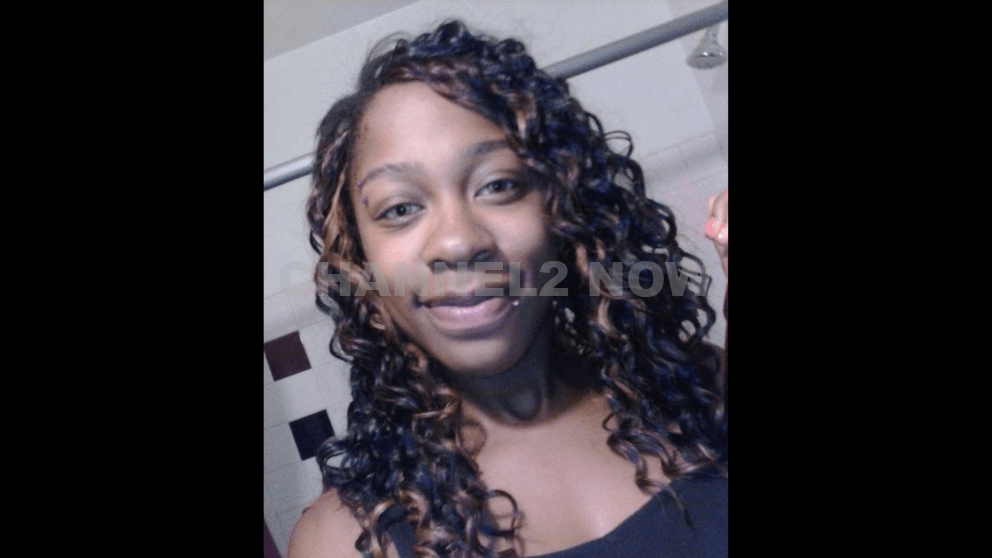 Cleveland, OH – The family of 30-year-old Laronda Gilmore is seeking community support following her tragic passing. According to Daylan Smith, a family spokesperson, Laronda was found deceased on February 22, 2025, inside an abandoned home in the Cleveland area.