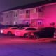 Tulsa, OK – Authorities are investigating a deadly shooting that occurred early Saturday morning at an apartment complex in midtown Tulsa, near 51st Street and Yale Avenue. According to the Tulsa Police Department (TPD), officers responded to reports of gunfire at the complex and discovered a 17-year-old victim who had been fatally shot. Investigators believe the shooting was targeted, as the suspects were reportedly aware of the victim’s presence inside the apartment and fired through a window.