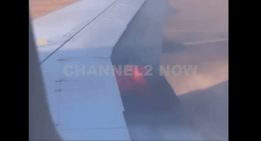 HOUSTON, TX — Passengers aboard a United Airlines flight experienced a harrowing incident Sunday morning when their aircraft was forced to abort takeoff due to an engine fire, prompting an emergency evacuation at George Bush Intercontinental Airport. According to the Federal Aviation Administration (FAA), United Airlines Flight 1382 was preparing for departure to New York around 8:35 a.m. when the crew detected an engine fire.