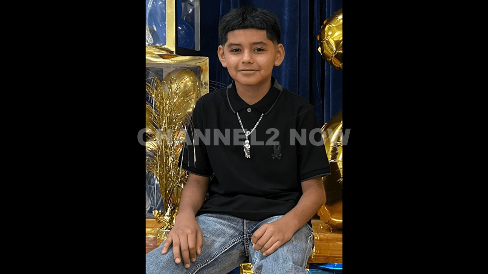 11-year-old-julian-guzman-dies-after-being-shot-during-ding-dong-ditch-prank-9734-block-of-mimbrough-st-houston-texas