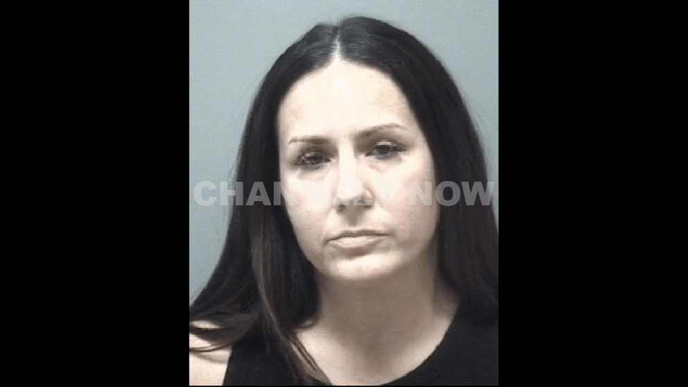 robyn-polston-arrested-for-alleged-sexual-relationship-with-minor-ex-boyfriend-of-daughter-washington-illinois