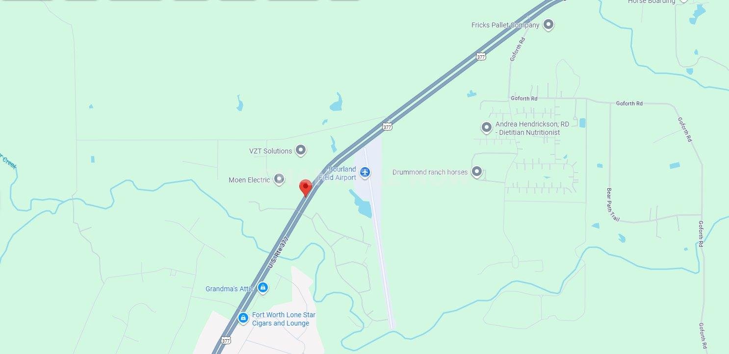 Plane crashes near Bourland Field Airport in Parker County CRESSON, Texas 17,700 block of U.S. Highway 377