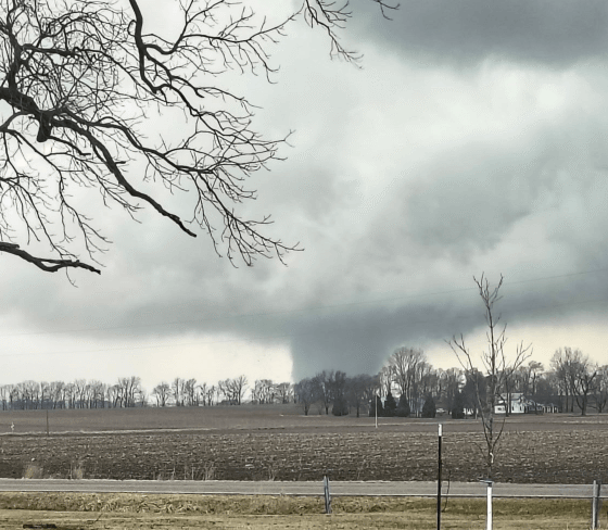 At least 3 dead, 12 injured after tornado hits Union City, Michigan