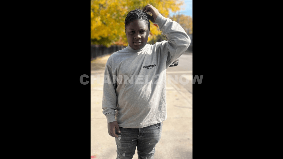 18-year-old Tyree Smith killed after shooting near Shell gas station on South Side West Marquette Road near Englewood and Greater Grand Crossing